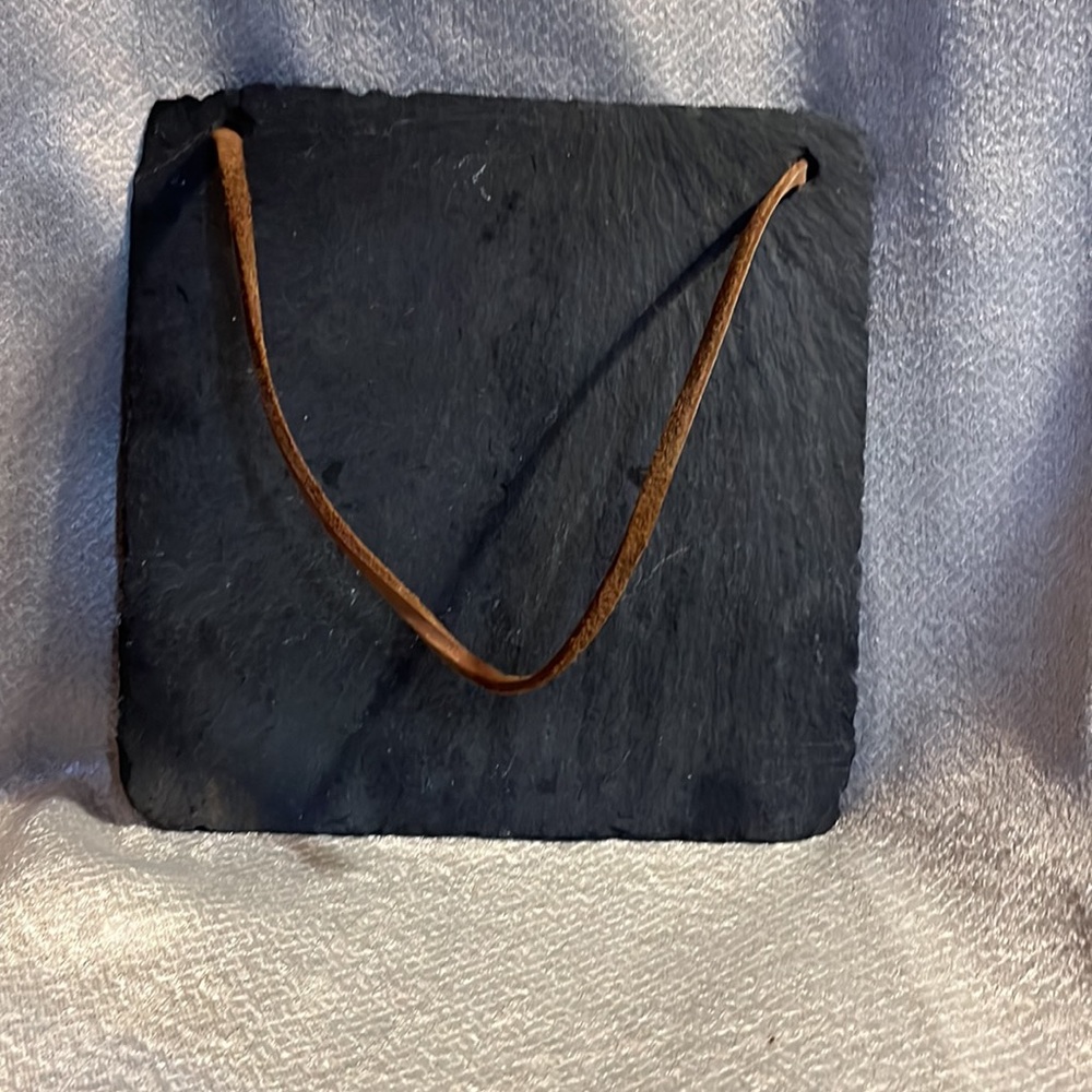 LSU stone wall hanger - Picture 2 of 4